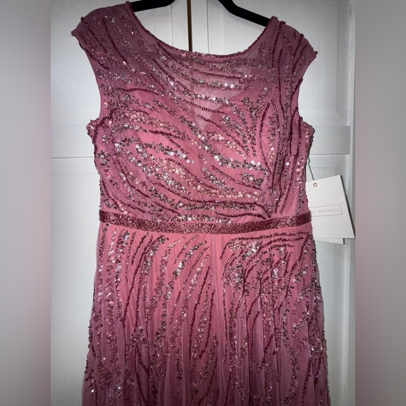 NWT | Mac Duggal 5445 Plum Pink Cap Sleeve Embellished Evening Gown Size 12 - Picture 14 of 14